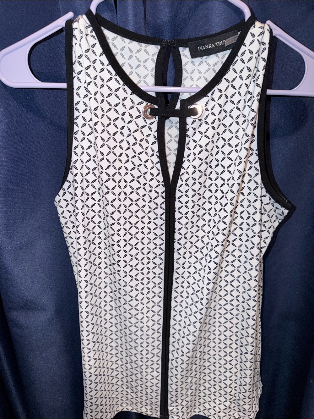 Ivanka Trump Black and White Sleeveless Geometric-Print Top